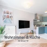 Benville - Terrasse & Tiefgarage Inklusive - Ruhige Lage - Altstadt 5 Autominuten * Pirna