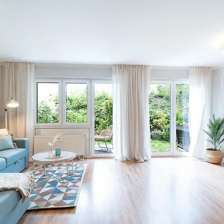 Benville Bv09 - Terrasse & Tiefgarage Inklusive - Ruhige Lage - Altstadt 5 Autominuten