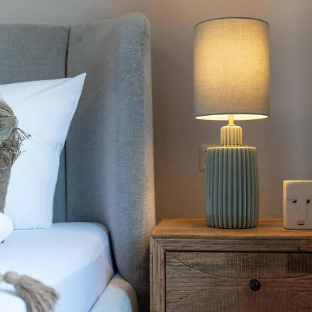 Benville - Modern - Familie - Terrasse