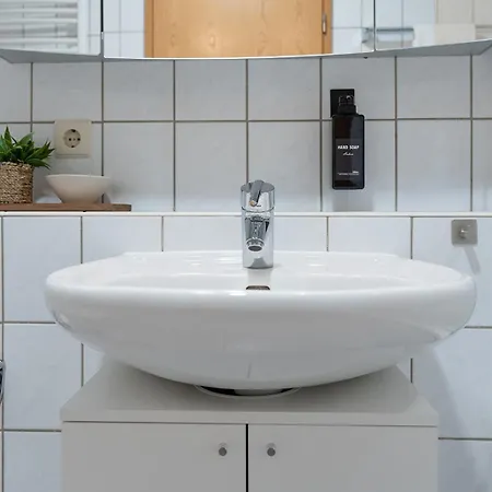 Appartamento Benville Bv09 - Terrasse & Tiefgarage Inklusive - Ruhige Lage - Altstadt 5 Autominuten Pirna