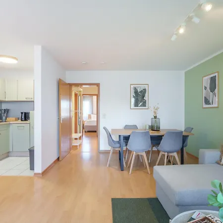 Benville - Terrasse Oder Balkon & Tiefgarage Inklusive - Ruhige Lage - Altstadt 5 Autominuten * Pirna
