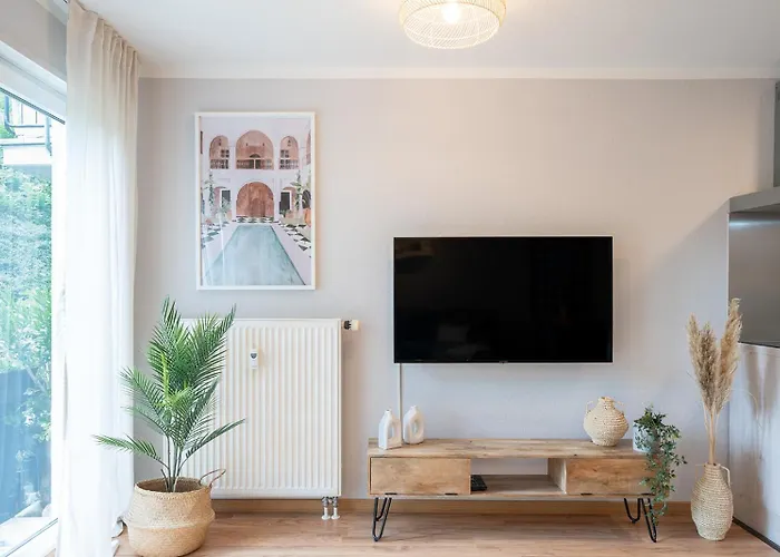 Benville Bv09 - Terrasse & Tiefgarage Inklusive - Ruhige Lage - Altstadt 5 Autominuten * بيرنا