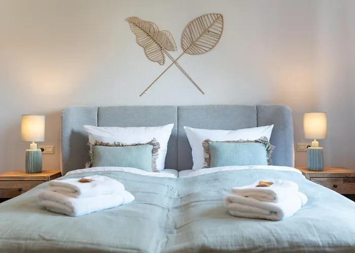 Benville Bv09 - Terrasse & Tiefgarage Inklusive - Ruhige Lage - Altstadt 5 Autominuten شقة *