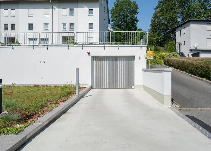 Benville Bv09 - Terrasse & Tiefgarage Inklusive - Ruhige Lage - Altstadt 5 Autominuten * بيرنا