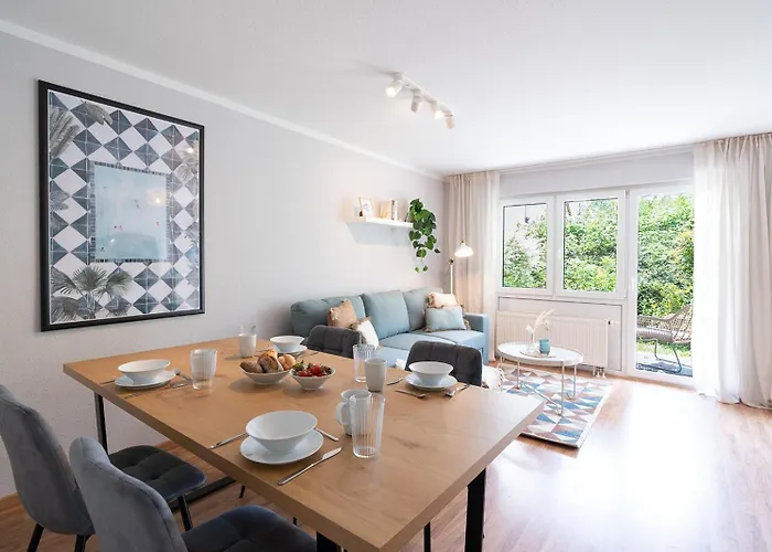 Benville Bv09 - Terrasse & Tiefgarage Inklusive - Ruhige Lage - Altstadt 5 Autominuten *